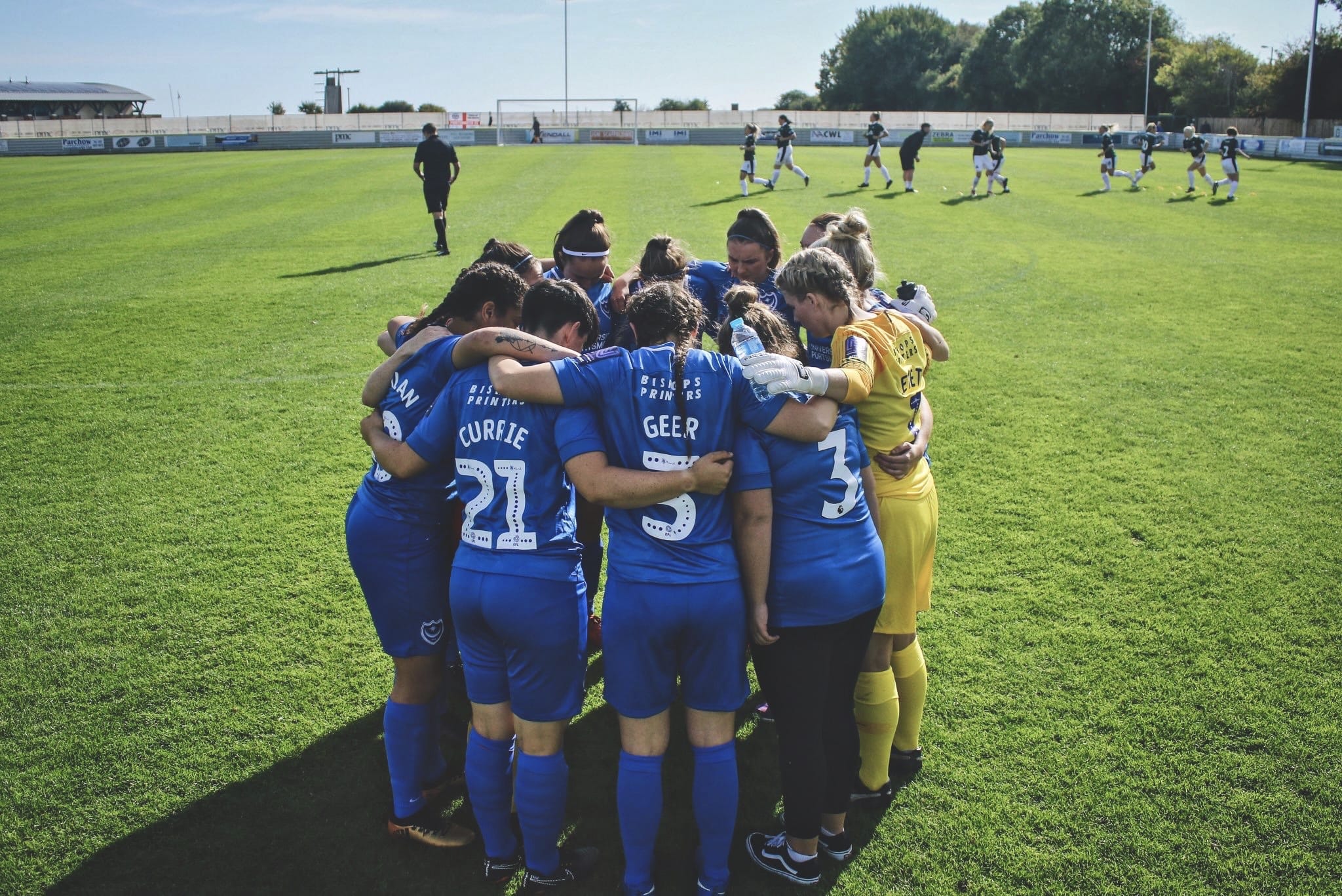 Portsmouth Women huddle just before kick off against Plymouth. Photo by Jordan Hampton